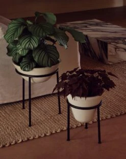 Menu Daiza Planter Ivory, Ø35x45 Cm -Sagaform Shop menu daiza planter h35 25 ivory 12