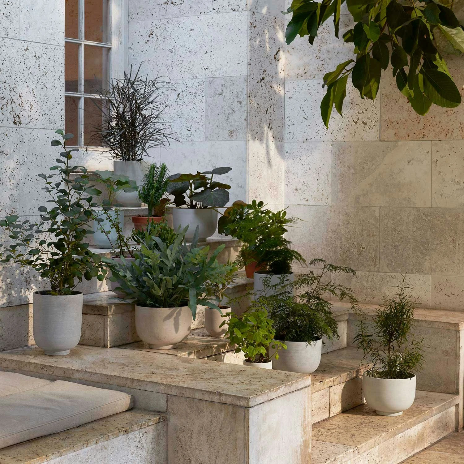 &Tradition Collect SC69 Planter Ø12x13 Cm, Slate 7 &Tradition Collect SC69 Planter Ø12x13 Cm, Slate - Image 5